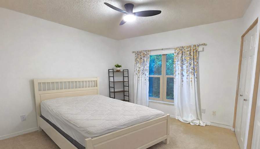 George L's room