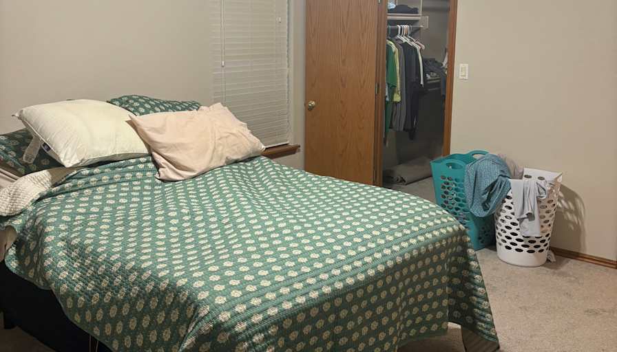 Phillip Mark Skeen's room
