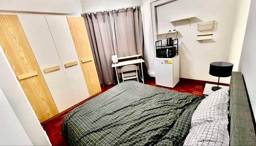 Roger's room