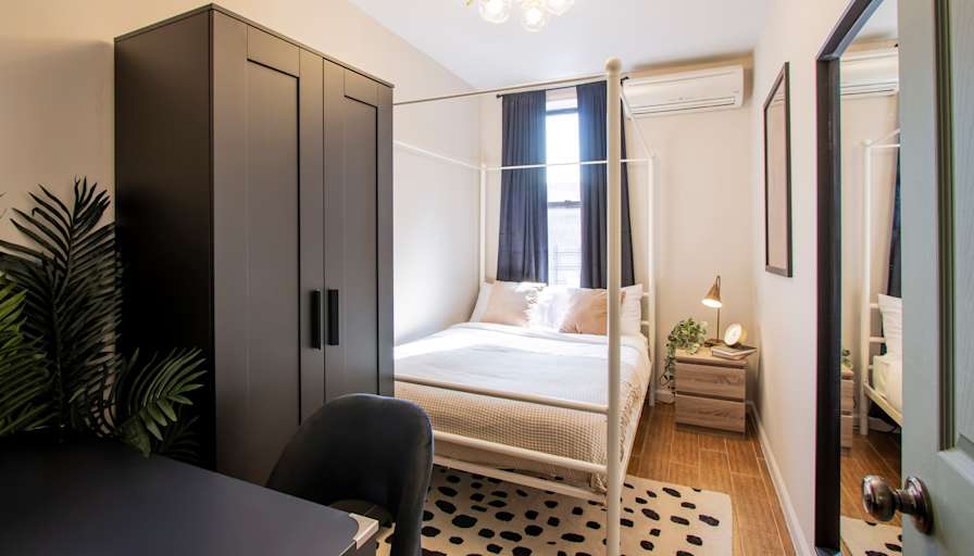 Sam June's room