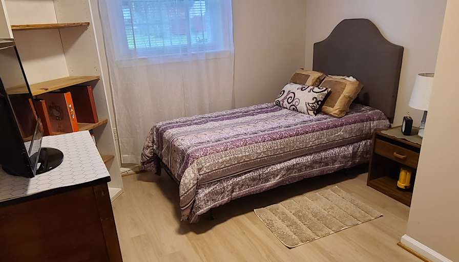 Pilar's room
