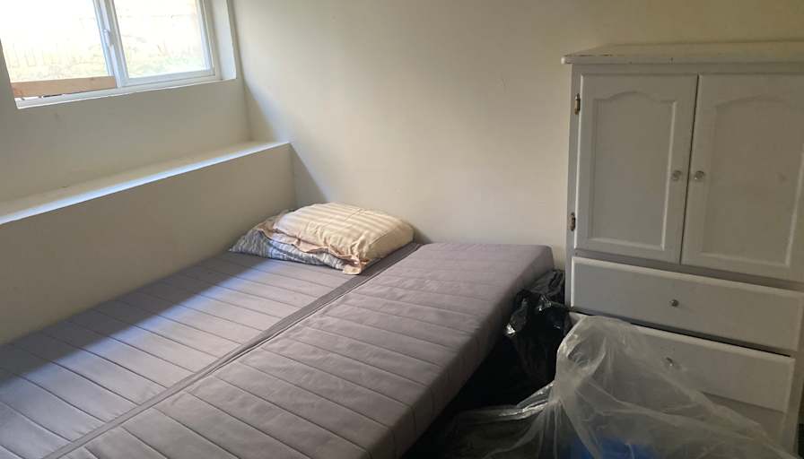 Leo's room