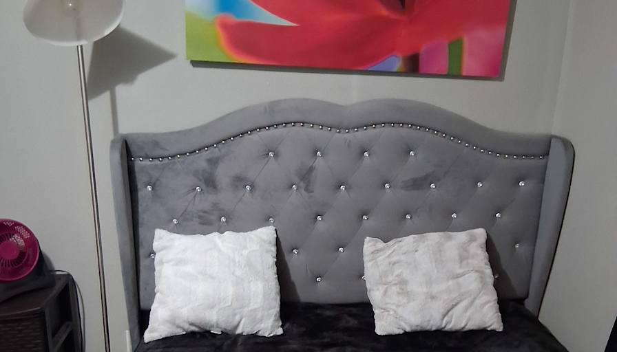 Louis's room