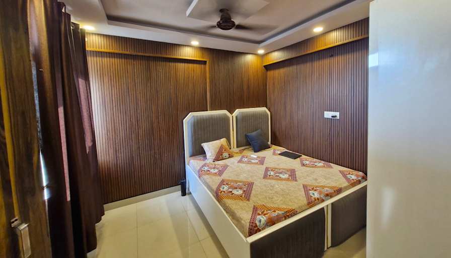 Abhishek's room