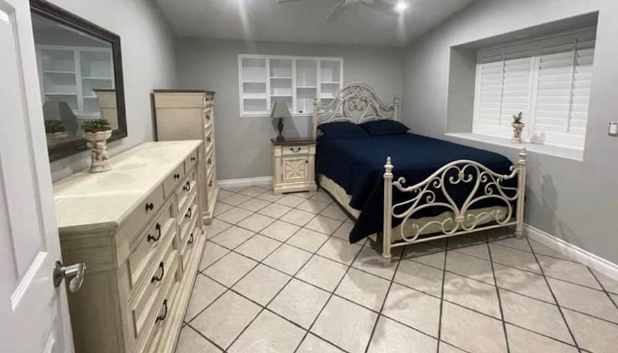 Gabriela's room