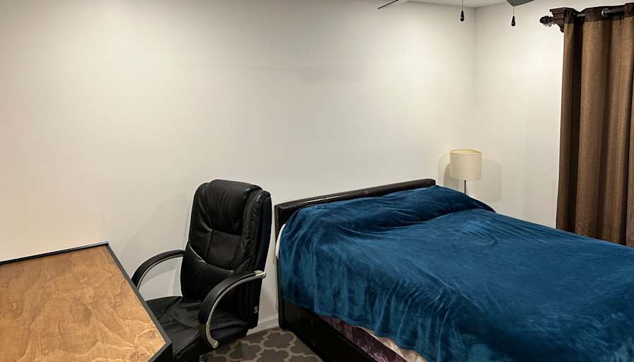 Dennis's room