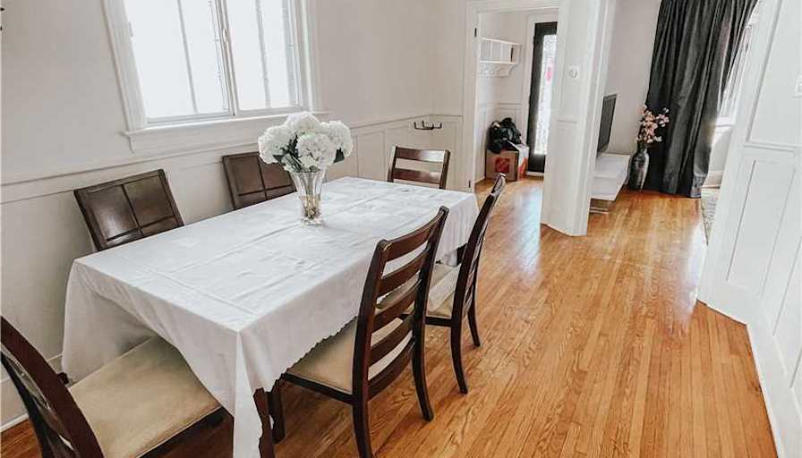 Tony Talebzadeh's room