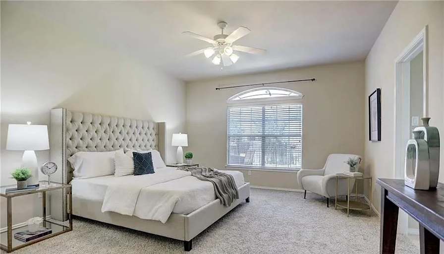 Shasta's room