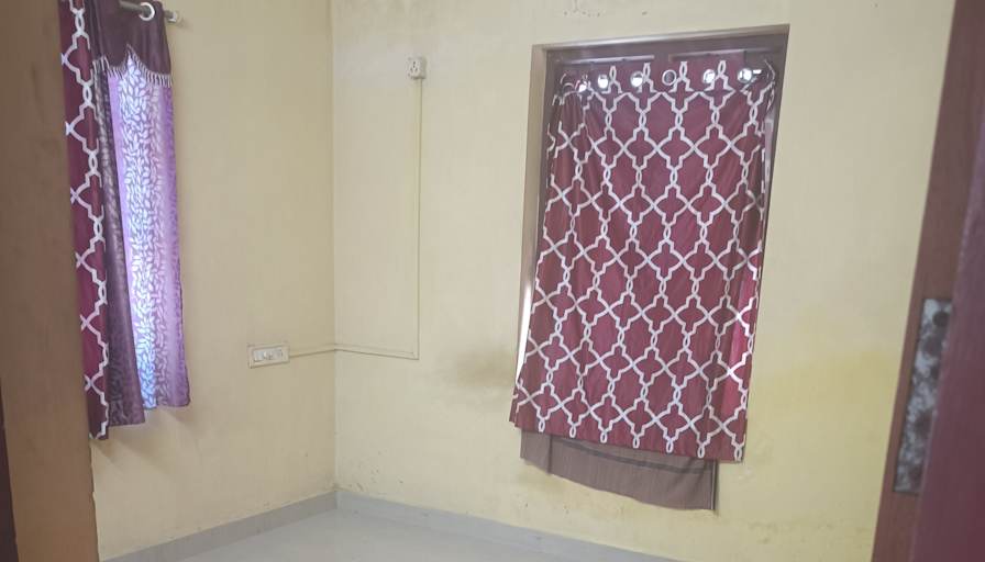 Bibin Das E D's room