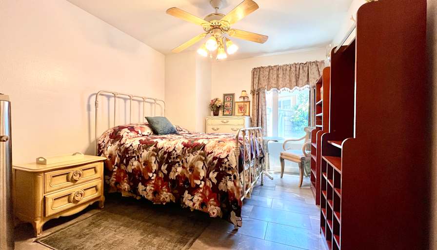 Estelle's room