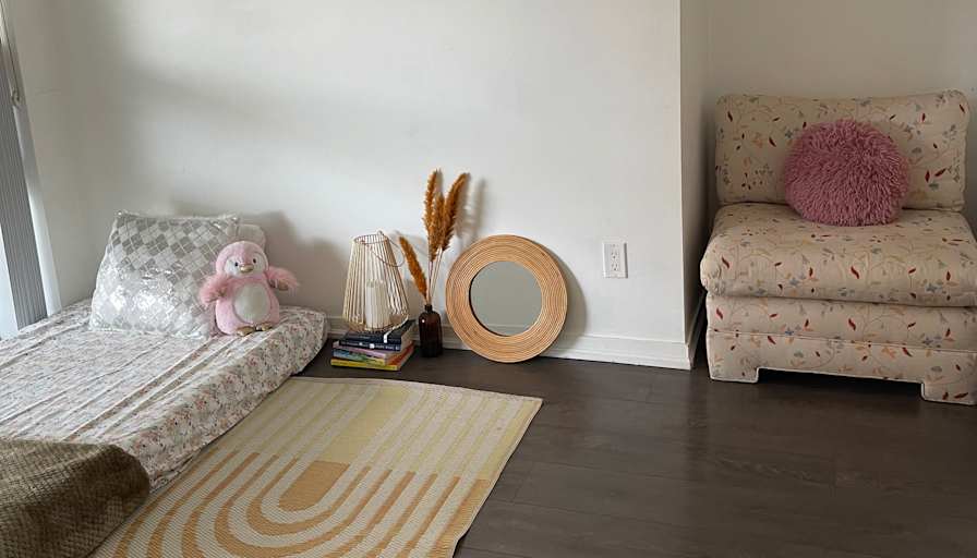 Nancy M's room