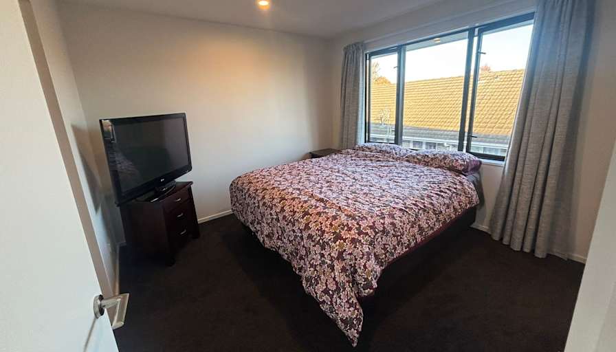 Gurinder's room
