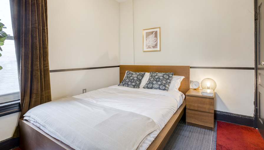 Sam June's room