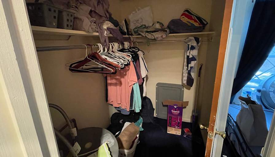Alfredo's room
