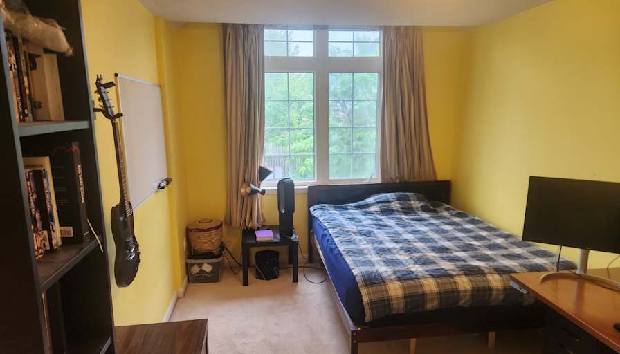 Nnamdi's room