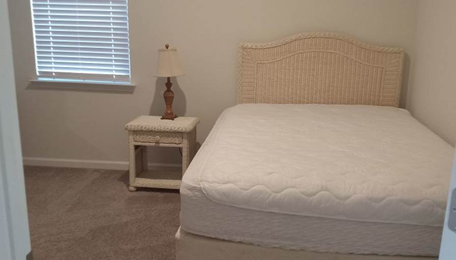 Linda Alonso's room