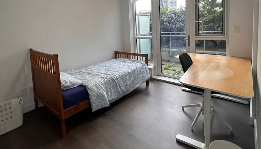 Van Hoang Long Mai's room