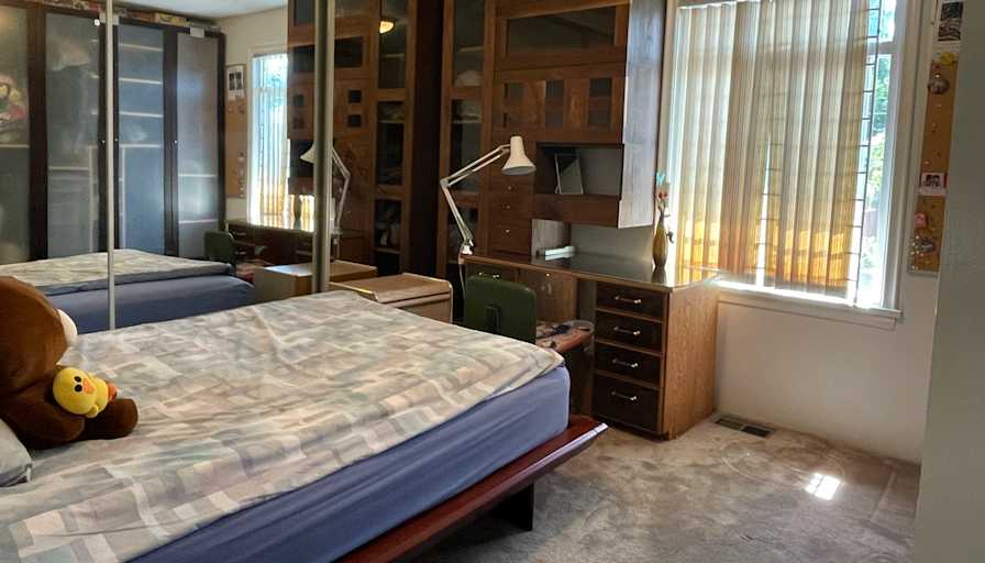 June's room
