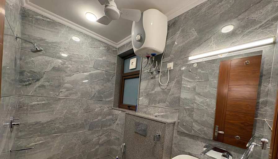 Manoj Kumar reddy Dinne's room