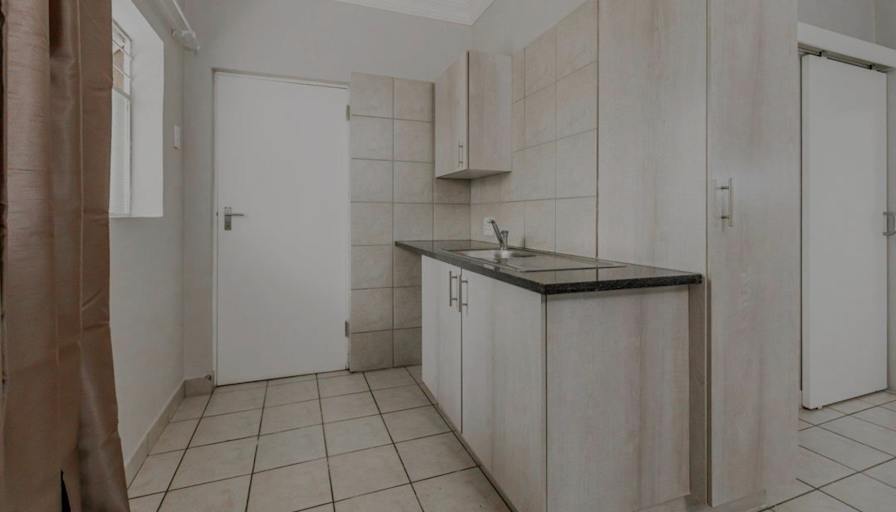 Mthokozisi's room