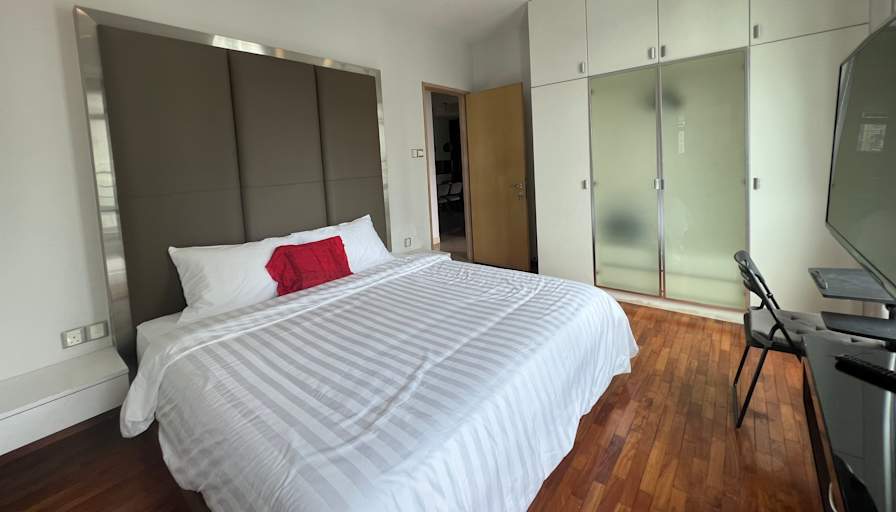 Linnike's room