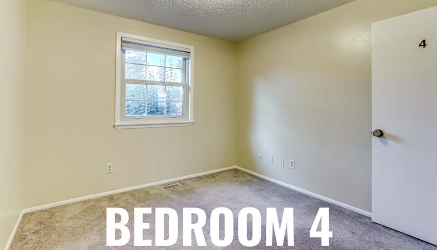 HomeCrew's room