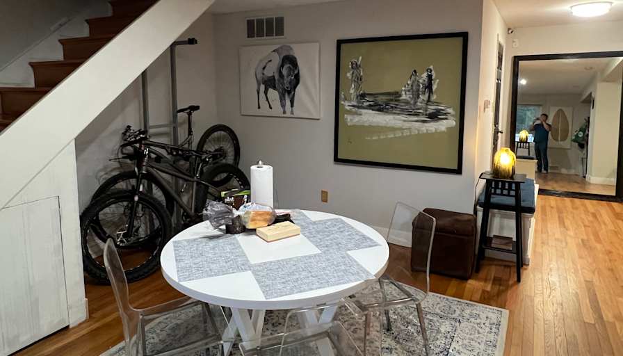 Reinhard's room