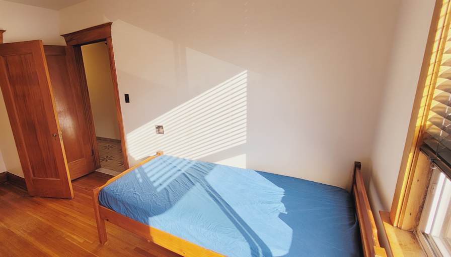 Antonio's room