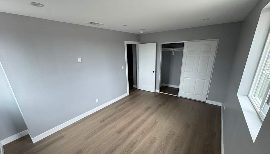 Lisa's room