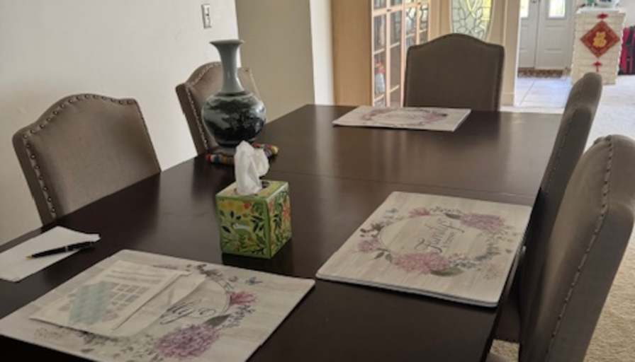 YaoQun Johnson's room