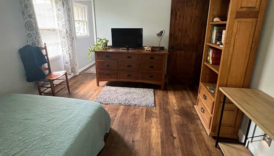 Richelle's room