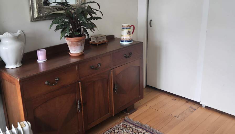 Gayelene Hall's room