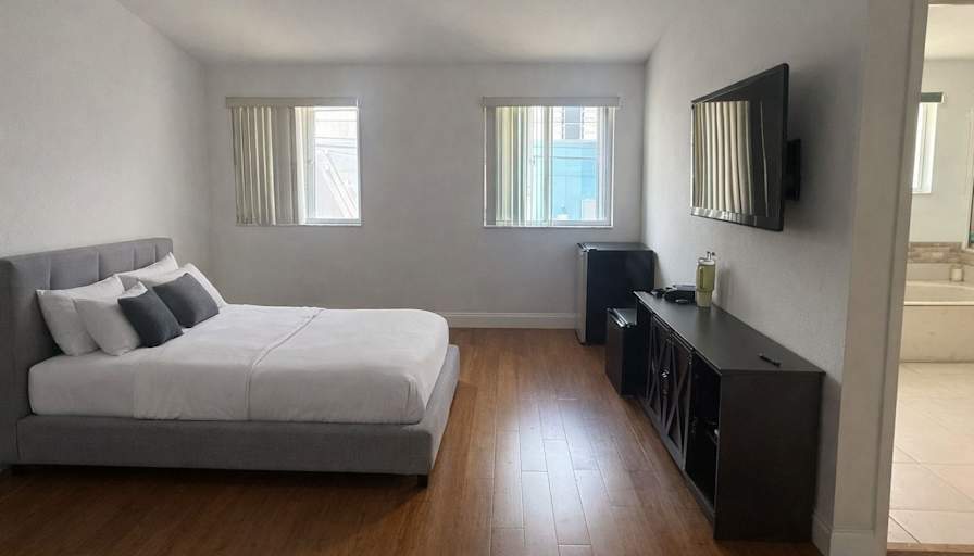 Marcos Carvalho's room