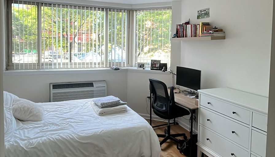 Maximilian's room