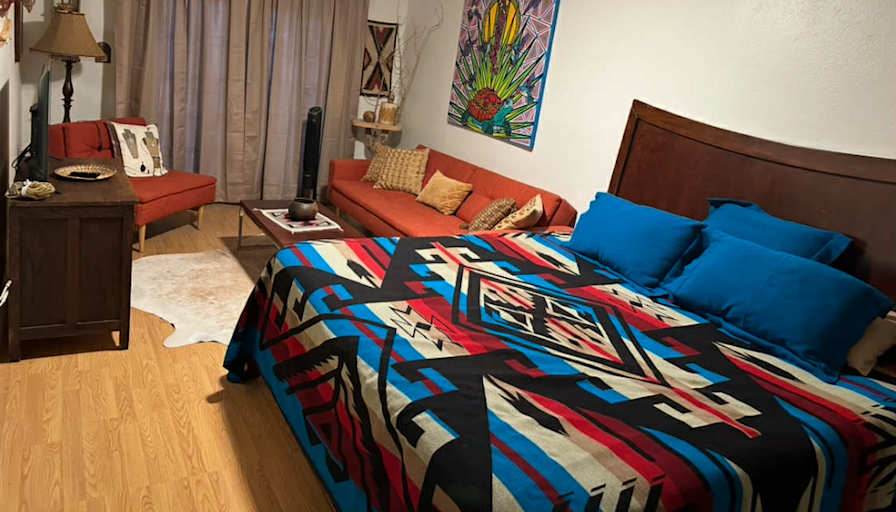 Al's room