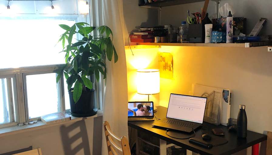 Vincent Molumby's room