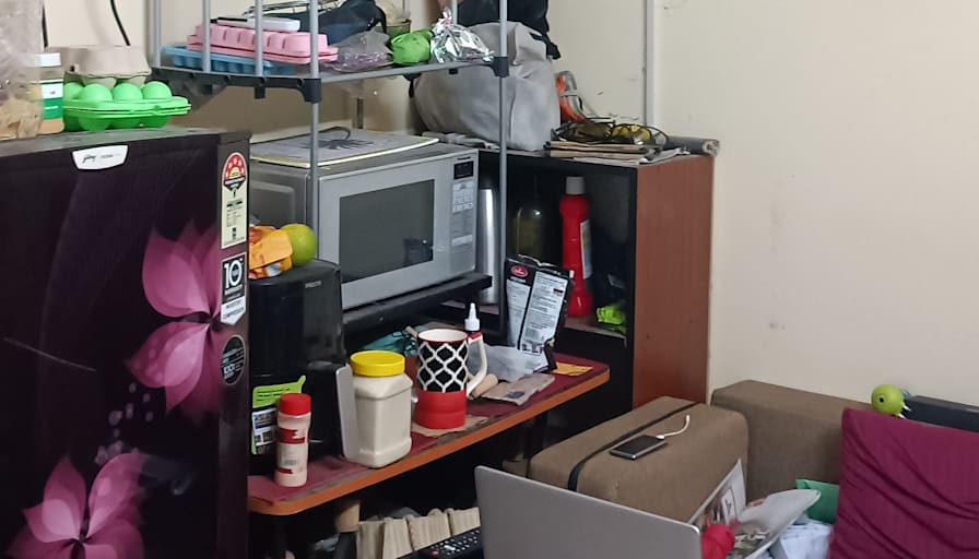 PriyanalliR's room