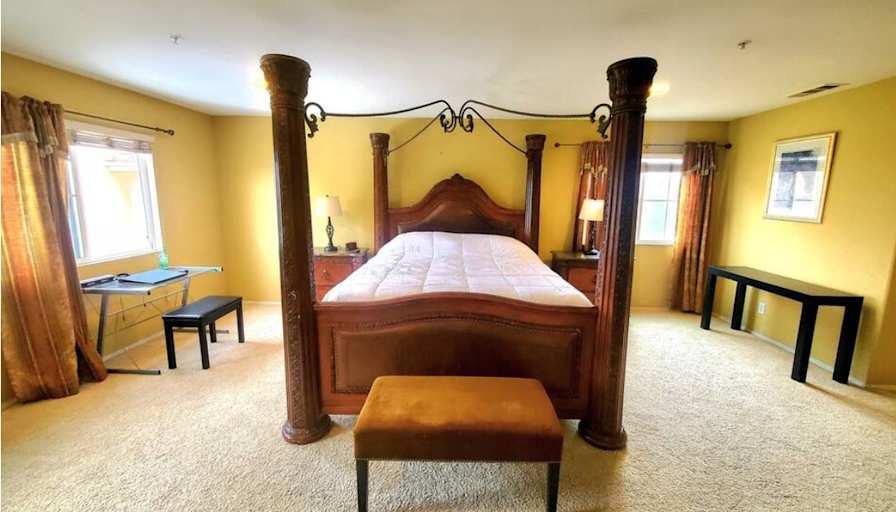 Kavinda's room