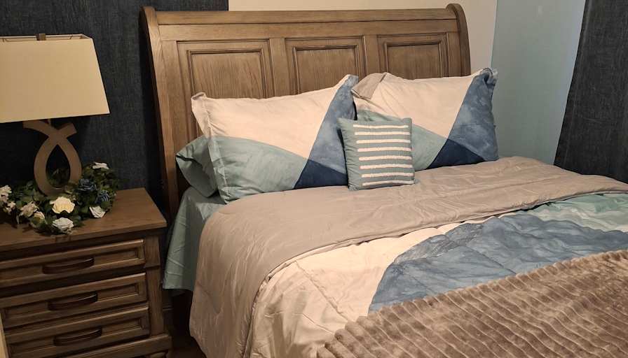 Marquis's room