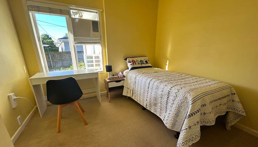 Anna's room