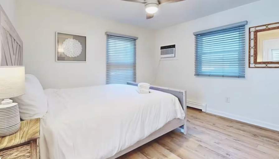 Andrea's room