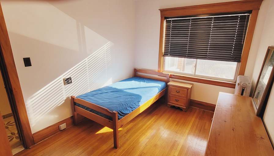 Antonio's room