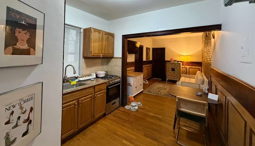 Caroline's room