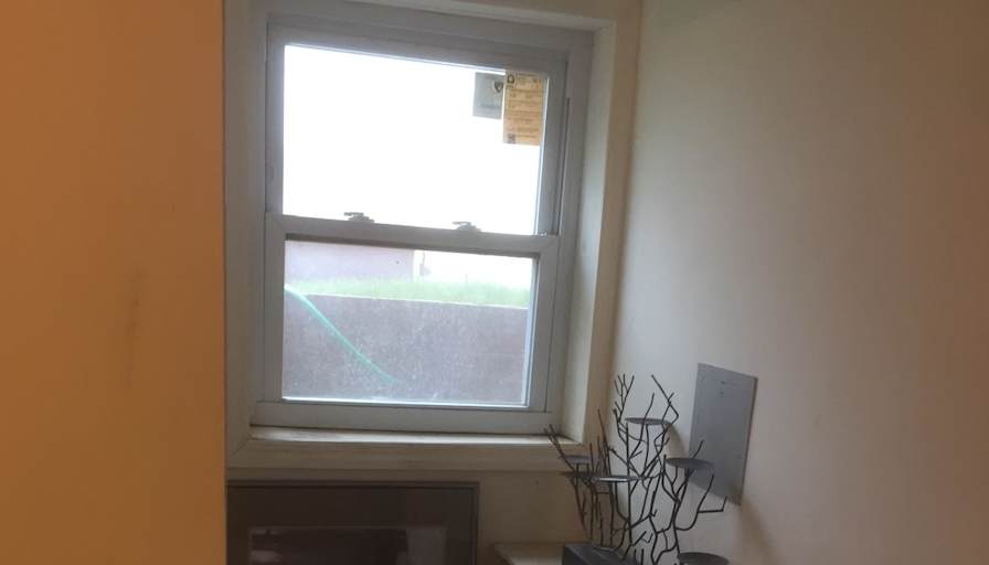 Nik's room
