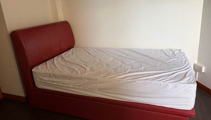 EJ's room