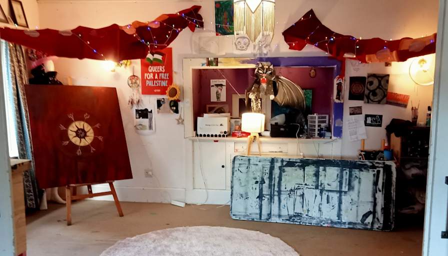 Dusty's room
