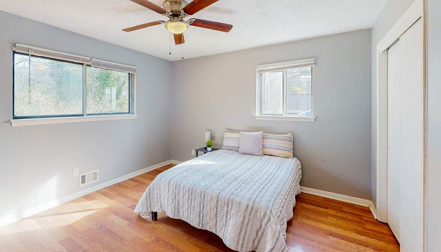 PadSplit's room