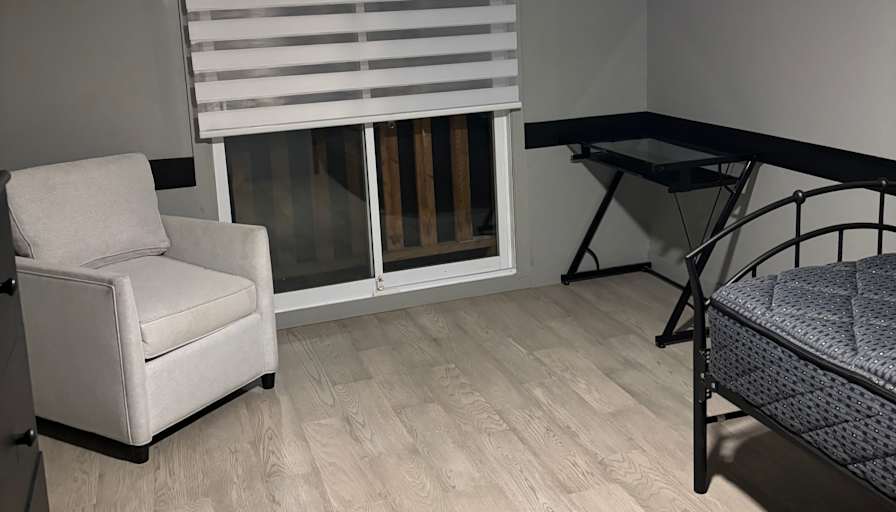Peter's room