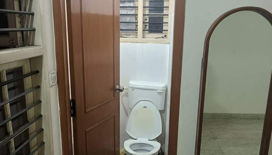 Vishwanath Hegde's room