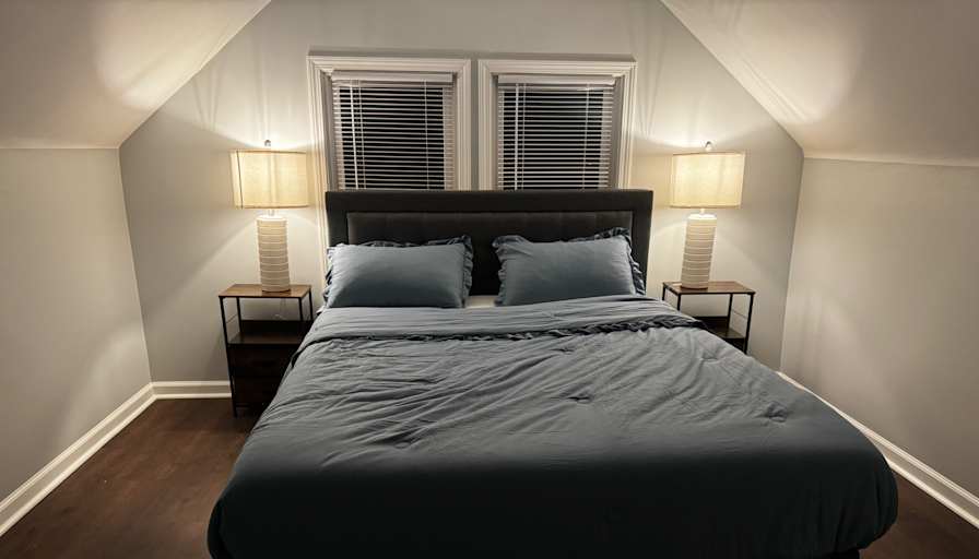 joe's room